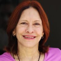 Annamaria Dias